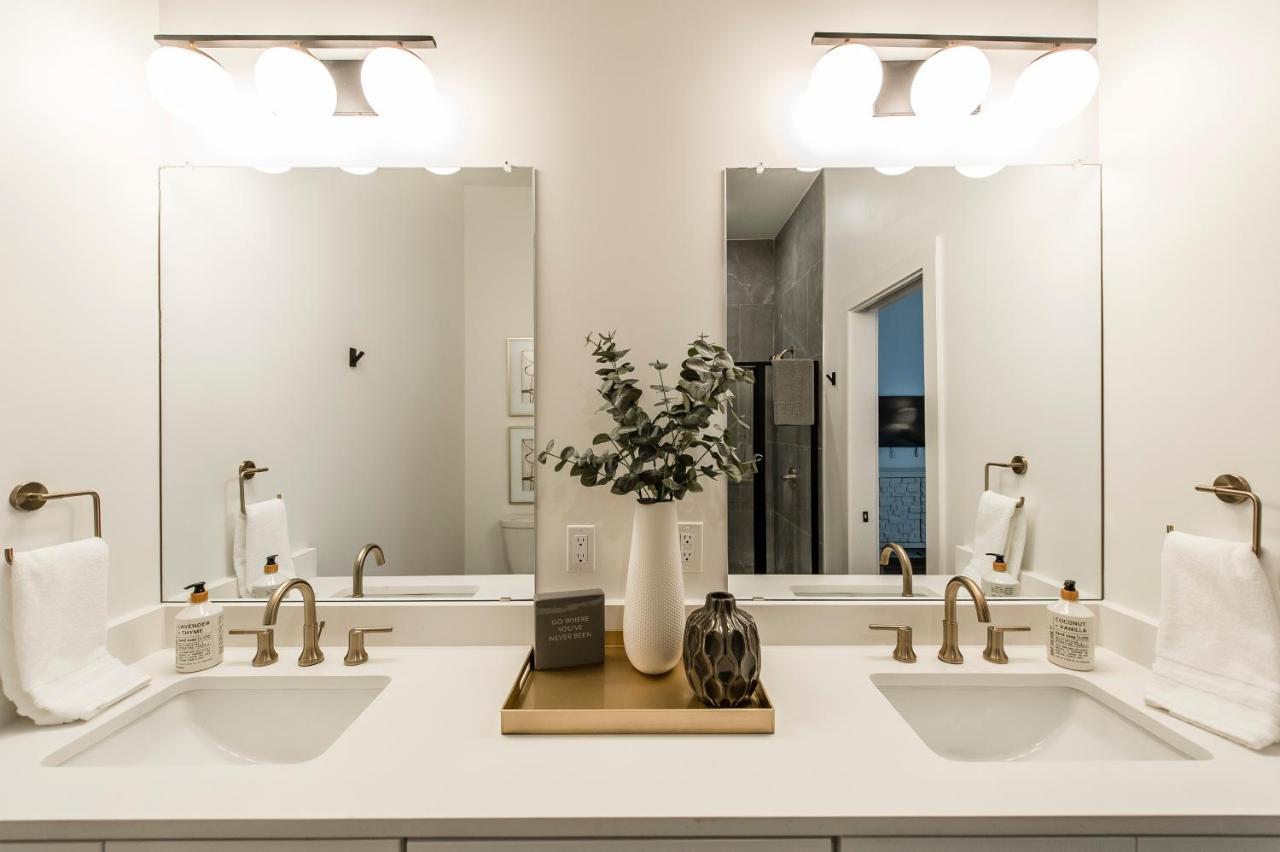 Brand New 4 Bedroom 4Bath Townhome With Amazing Rooftop! Nashville Extérieur photo